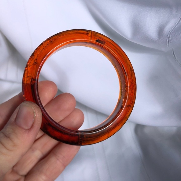 Vtg Amber Lucite Bangle - Picture 2 of 8